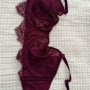 Victoria's Secret Lace Underwire Bra in Wine